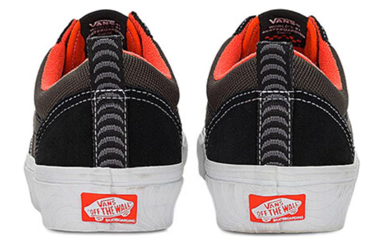 Old Skool Spitfire Wheels x Old Skool Skate Vans 'Black Flame' VN0A5FCBBFM