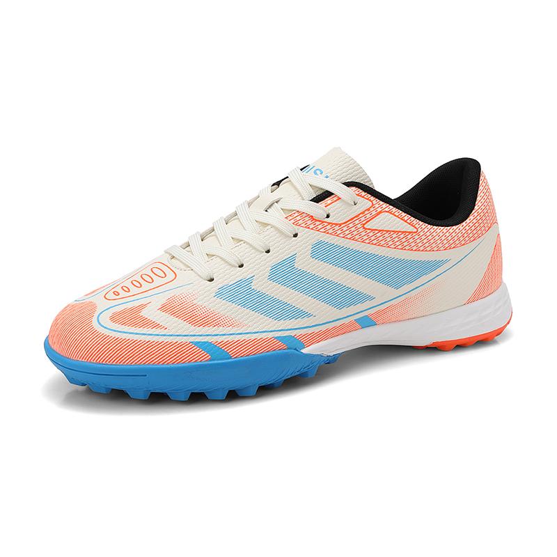 Men Football Shoes Casual Original Comfortable High Quality Male Field Ultralight Soccer Shoes Non Slip Futsal Football Boots