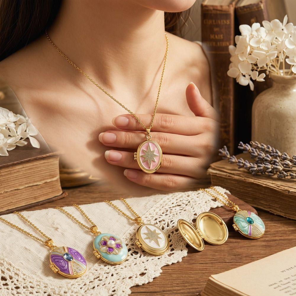 Inlaid Rhinestones Photo Locket Pendant Necklace Openable Gold Clavicle Chain Birthday Gift