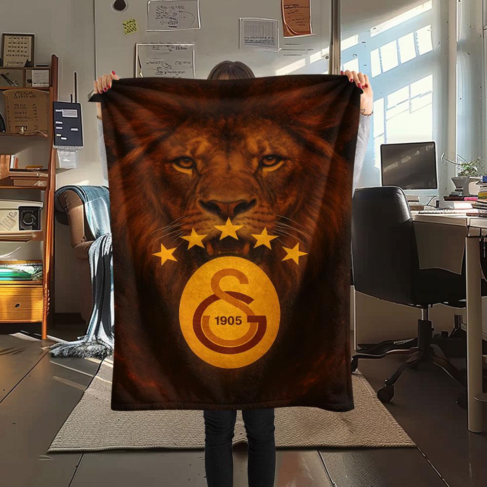1PC Galatasaray SK Patterned Flannel Blanket Suitable For All Seasons for Home Decor Warmth and Comfort Gifts Holiday Present