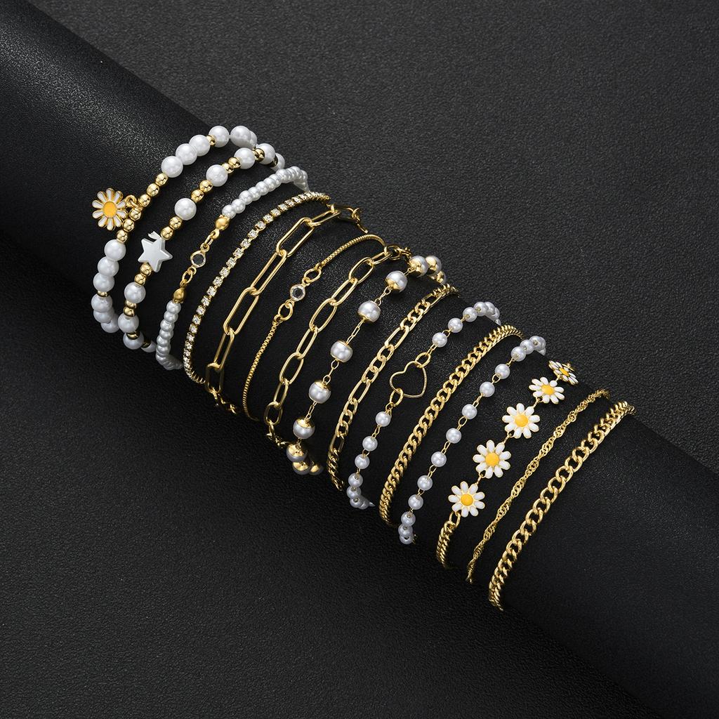 15pcs Bohemian Daisy Flower Star Bead Faux Pearl Layered Bracelets Set For Women Gold Color Summer Beach Daily Wear Jewelry Gift