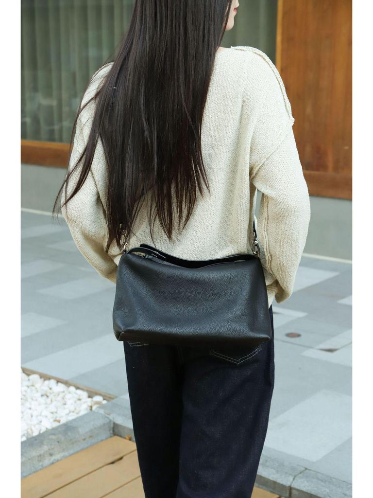 Borsa a tracolla da donna in vera pelle di grande capacità - Nuova borsa a forma di raviolo casual da pendolare 2025