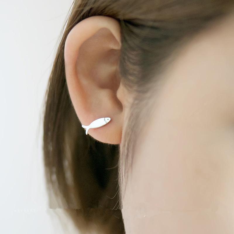 Asymmetric Two Piece Hanging Cat & Tiny Fish Shape Silver Stud Earrings Minimalist Cartoon Animal Ladies Casual Accessories