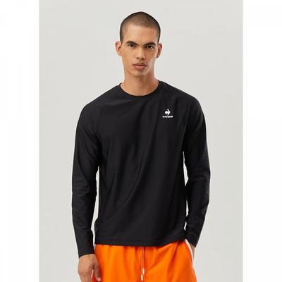 Warme Kleidung – Pullover & Langarmshirts