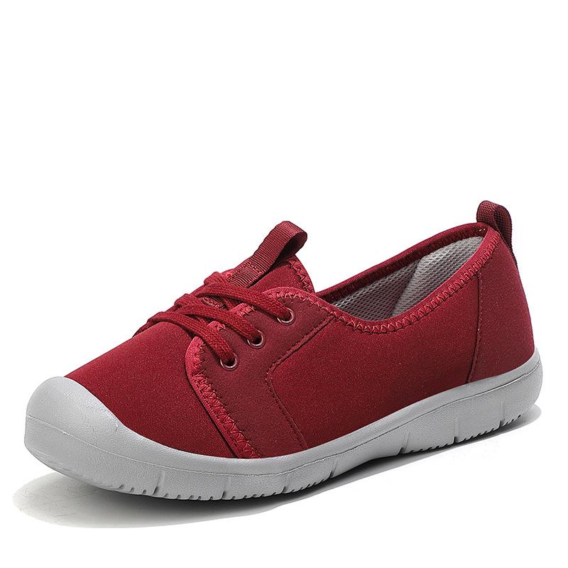 Large Size Women's Shoes Middle-aged and Elderly Casual Shoes Breathable Flat Bottomed Cloth Shoes Toe Caps Soft Soled Walking Shoes