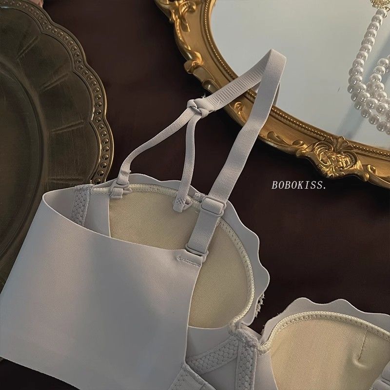 Push Up Bras Wireless Big Breast 1/2 Cup Underwear Fashion Sexy Bras For Women