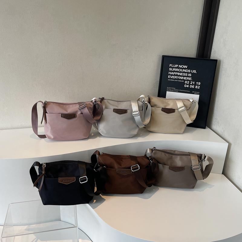 Shoulder Bag Women's Bag Lightweight Multi-Compartment Mother Bag