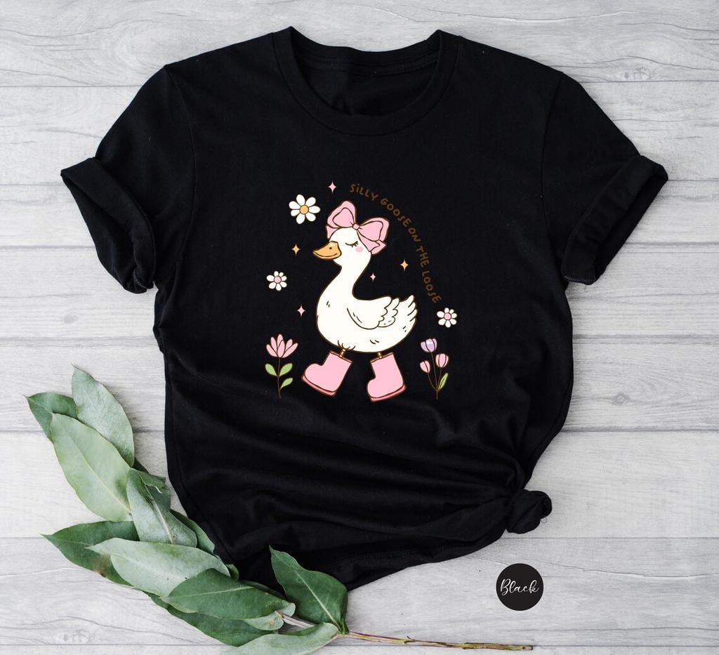 Vintage 80s Goose Shirt Funny Blue Ribbon Goose TShirt Retro Goose Graphic Shirt Cute Farm Animal Tee Cottagecore Gift Tee