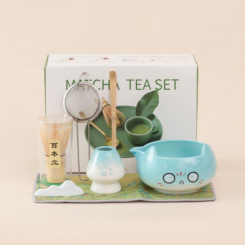 Ensemble de Thé Matcha en Forme de Chat Céramique Japonaise Bol Fouet en Bambou Tamis Boîte Cadeau pour la Préparation du Matcha Accessoires de Thé Mignons