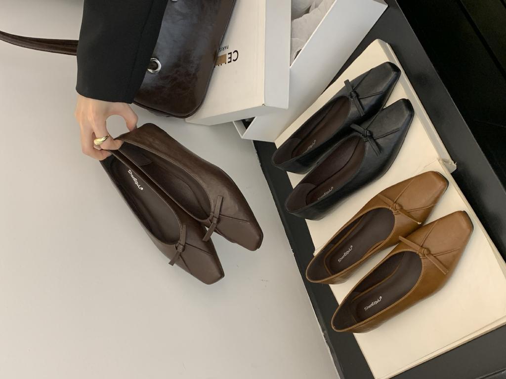 Temperament bow light mouth low heel single shoes women's 2025 new evening wind ladyshoes