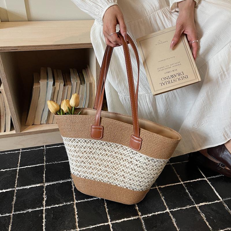 Handwoven Straw Tote Bag with Leather Handles Woven Pattern Summer Beach Bag Casual Everyday Use