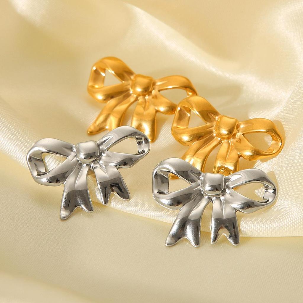 Versatile Titanium Steel 18K Gold Bow Earrings: Women's High-End European/American Style