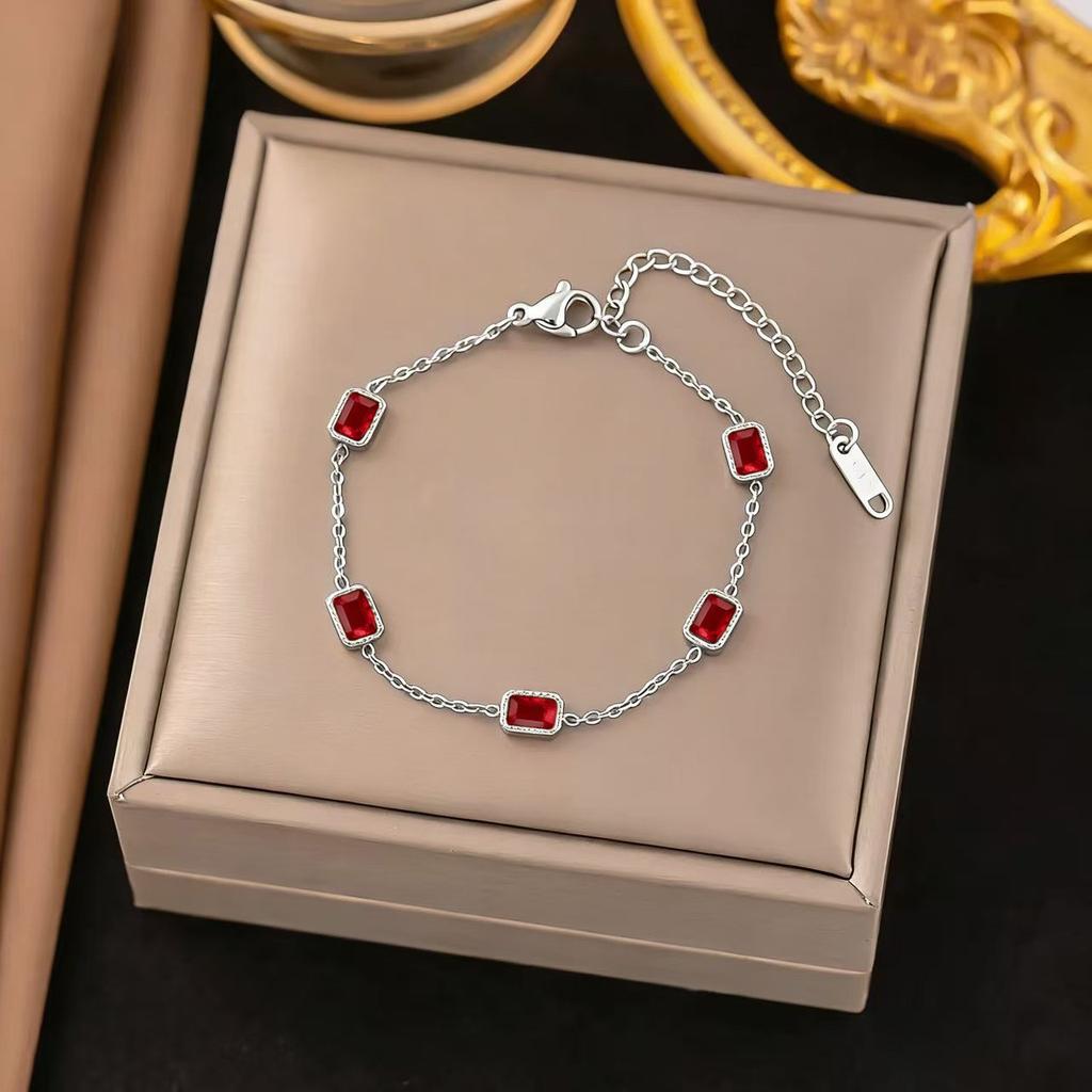 French Titanium Steel Heart Choker Necklace And Bracelet Set Sweet Peach Heart Tassel Design Women Jewelry