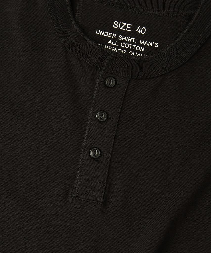 OUTSTANDING Henley Neck Half Sleeve Tee_Black