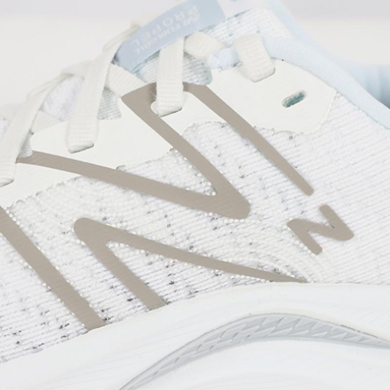 New Balance Authentiques New Balance Purecell Propell V4 pour femmes