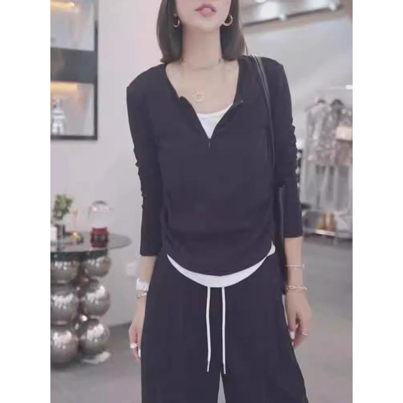 Retro Unique Fake Two-piece Invisible Half-zipper Long-sleeved T-shirt Women's Autumn Popular Pleated Thin Bottoming Shirt