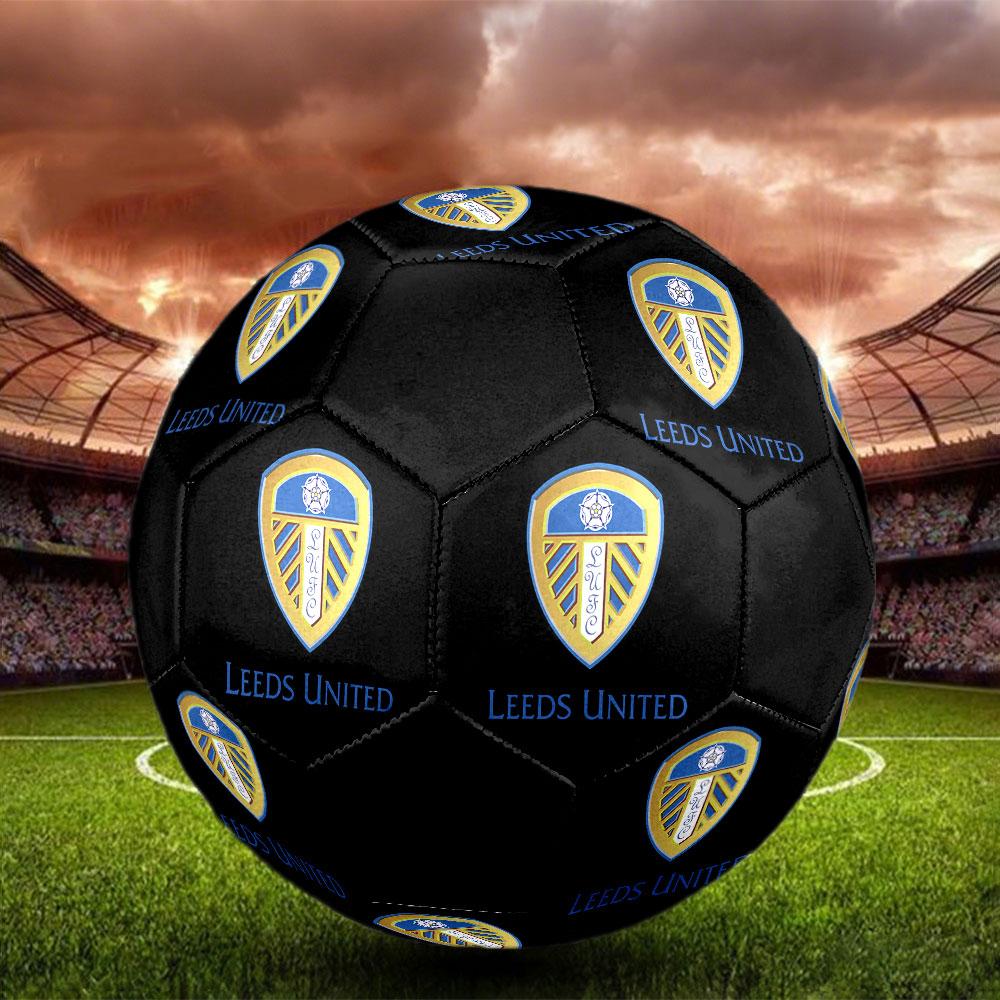 Leeds United AFC Größe 5 Fußball, Maschinengenähtes PVC, Langlebig & Hoher Rückprall, Für Alle Altersgruppen, Fanartikel, Spiele & Außenbereich.