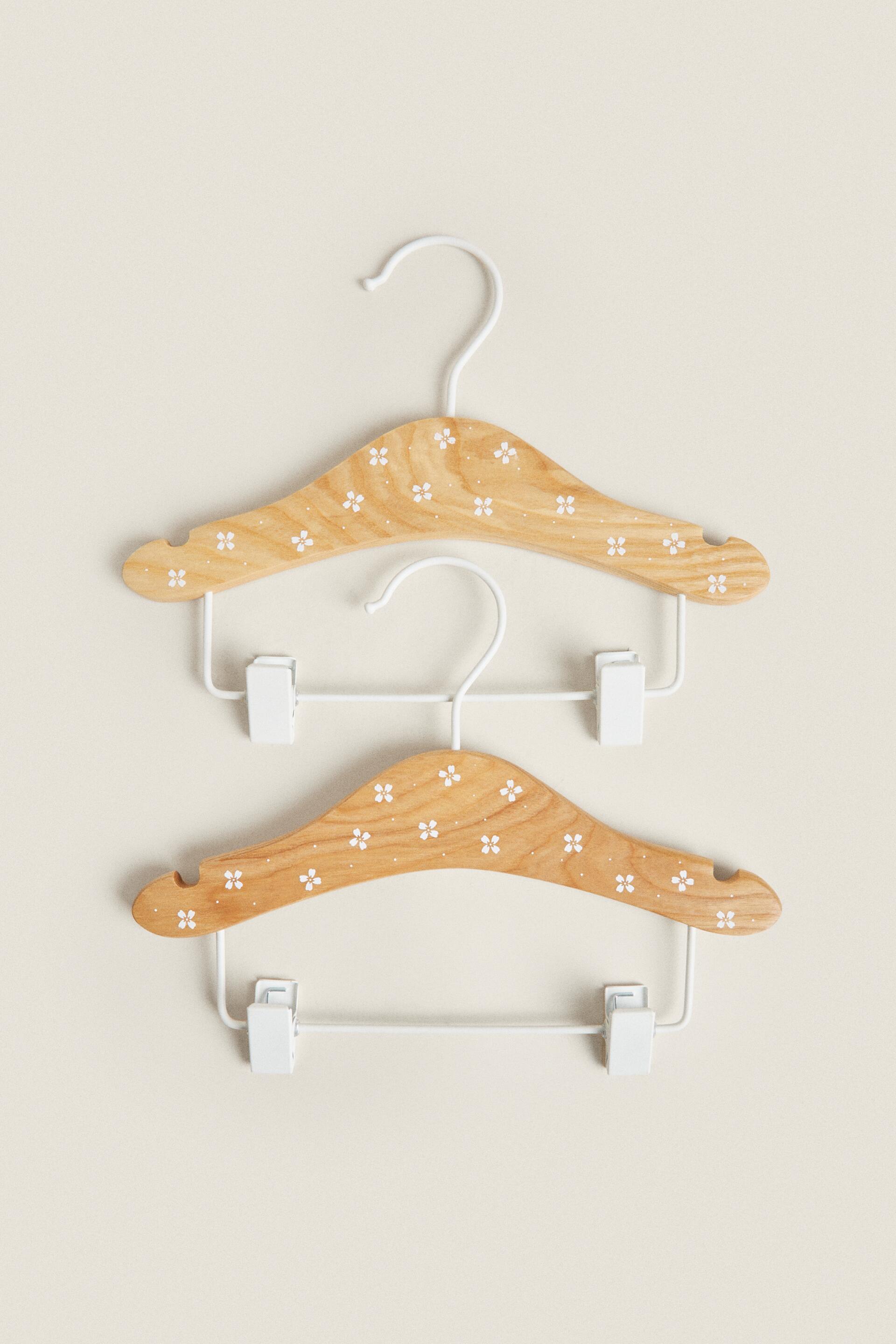 

FLORAL DESIGN HANGER (SET OF 2)