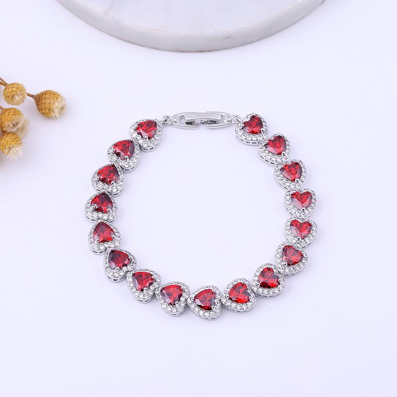 Koreanische Version Herzförmiges Edelsteinarmband mit Vollbesatz und Platinbeschichtung