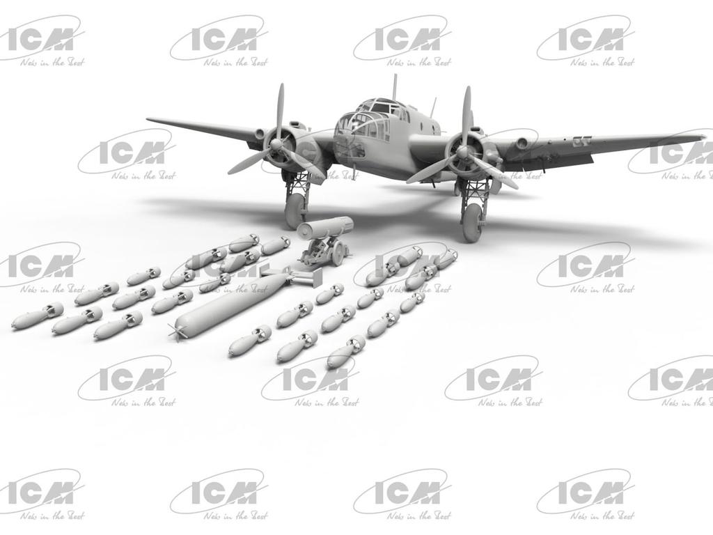 ICM British Bristol Beaufort Bomb Equipped Plastic Model Kit 48314 1/48 Mk.I (Airplane)