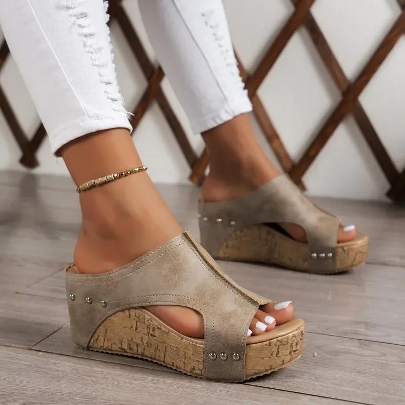 Women Wedges Slippers 2024 New Summer Platform Sandals for Women Rubber Sole Buckle Peep Toe Elegant Slippers Slides Women