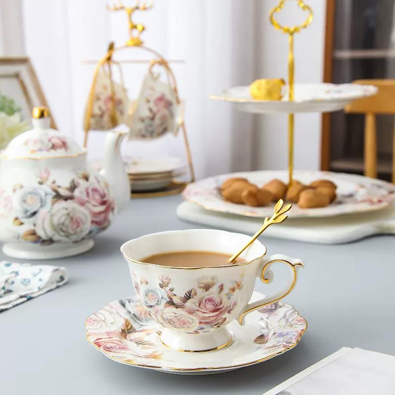 Vintage Floral Bone China Coffee Tea Set, Retro Rose Ceramic Teapot Cup Saucer, Elegant British Style Tableware for Afternoon Tea