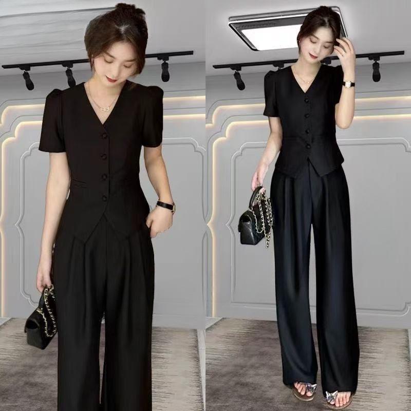 

Chic Women s Summer Suit: Stylish Slimming Wide-Leg Pants & Lambswool Solid Top Two-Piece Set 3XL (140-155 lbs)