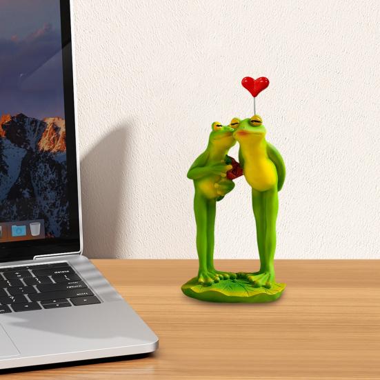 Cartoon Frog Figurine Kissing Meditation Toilet Frog Statue Resin Animal
