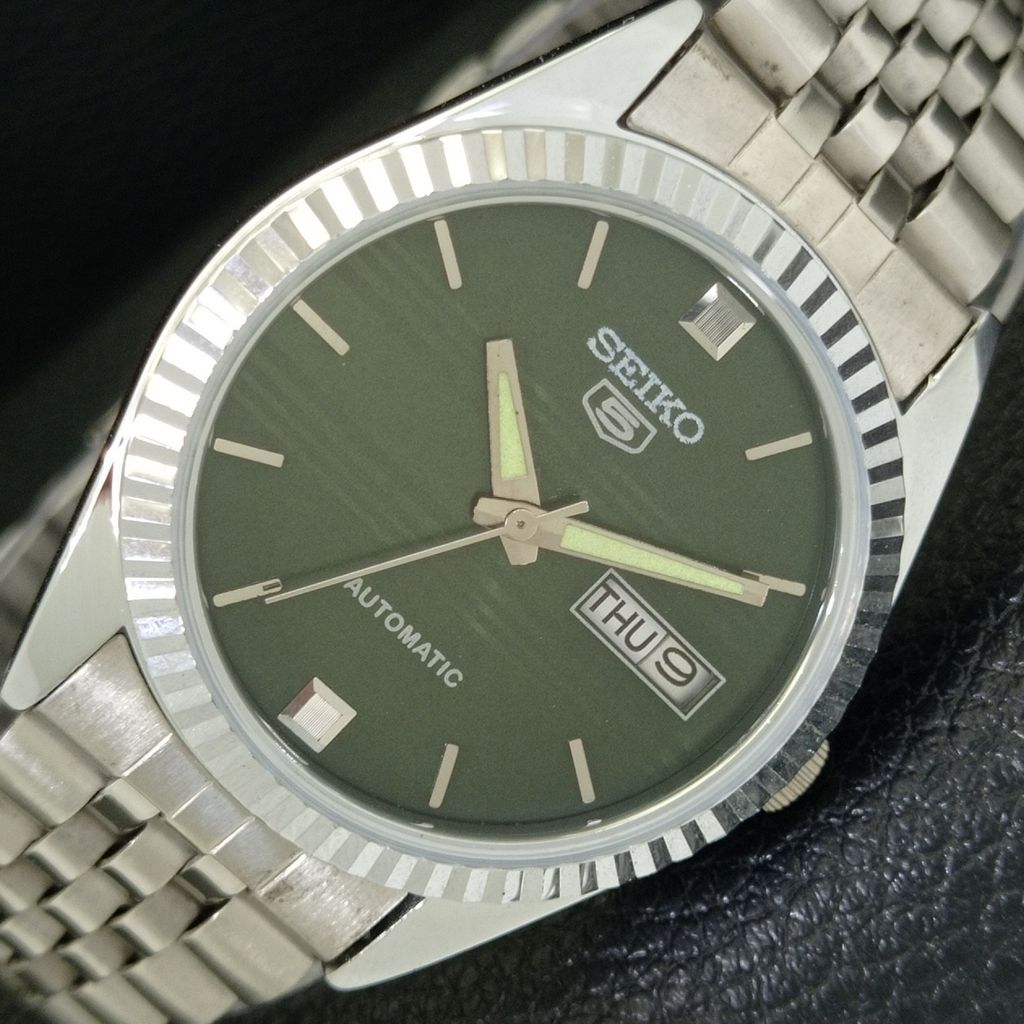 VINTAGE SEIKO 5 AUTOMATIC 6309A REFURBISHED JAPAN MENS GREEN WATCH A701715-5 R206c-a701715