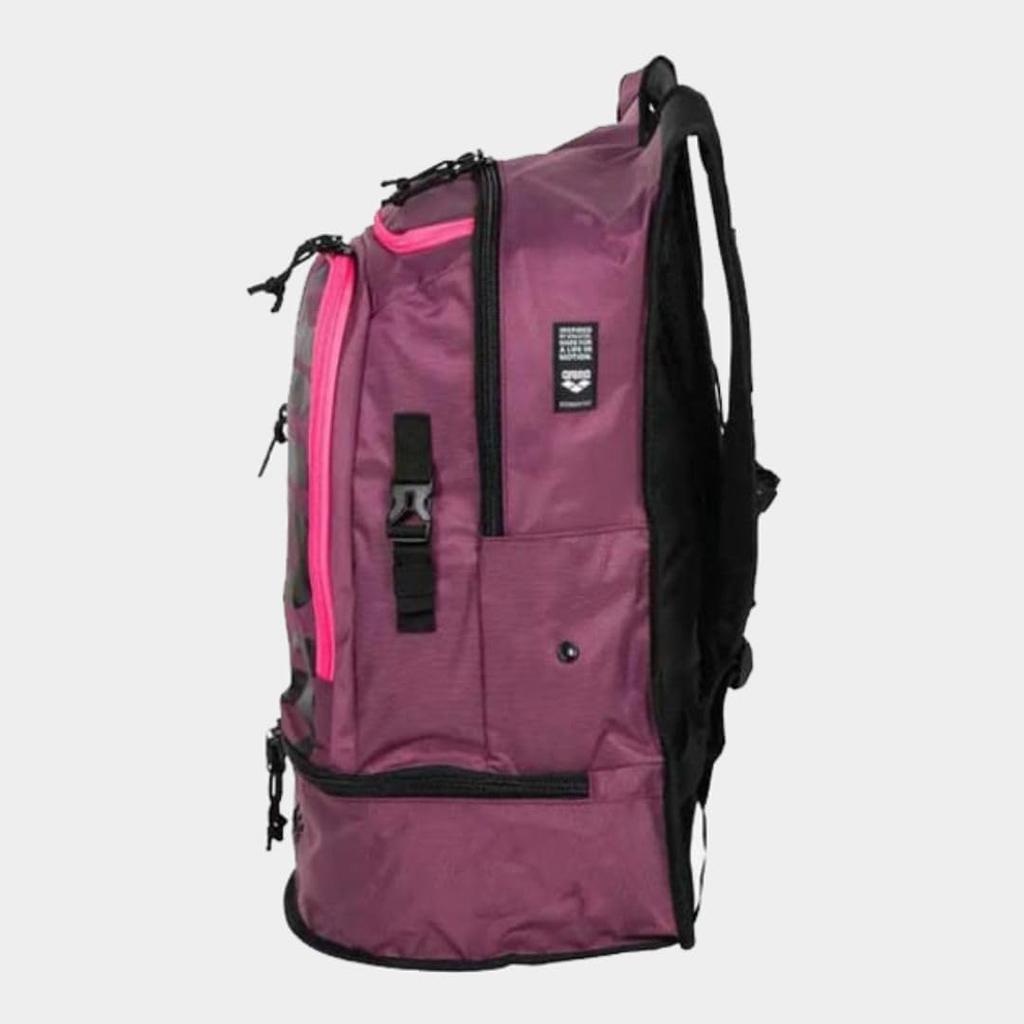 ARENA Fastpack 40L Backpack for and Pool Use 3.0 Swimming, Gym, Training, (Black/Neon Pink) [Used]