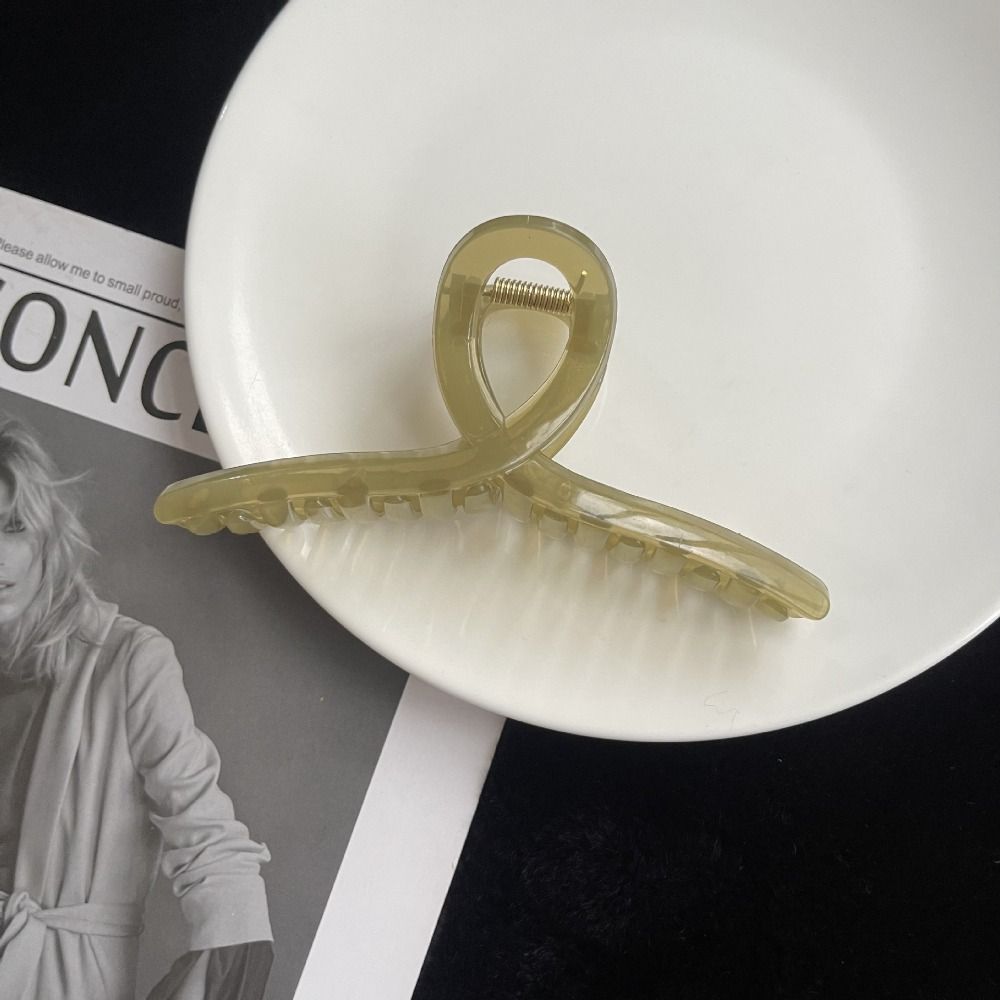 13cm Large Size Jelly Hair Claw Clip Korean Vintage Fashion Hair Claw Elegant Transparent Shark Clip Women Girl Hair Accessory
