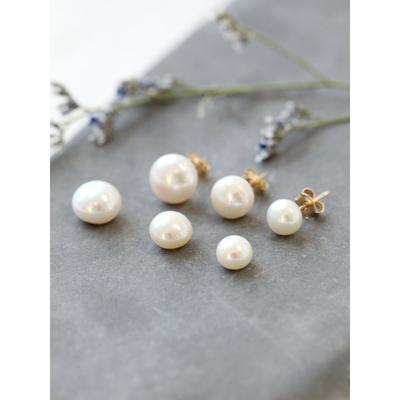 14K Natural Flat Freshwater Pearl Earrings