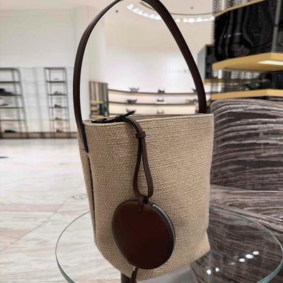 Woven Raffia Bucket Bag Women 2026 Street Style Single Strap Handbag With Inner Zip Pocket