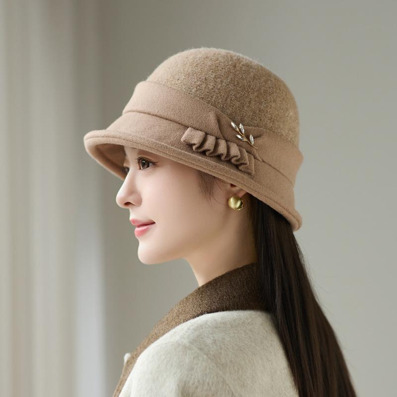 Fashion Hot Diamond Love Peaked Cap Trendy Face Small Baseball Cap Spring And Autumn Sunscreen Sun Hat Source
