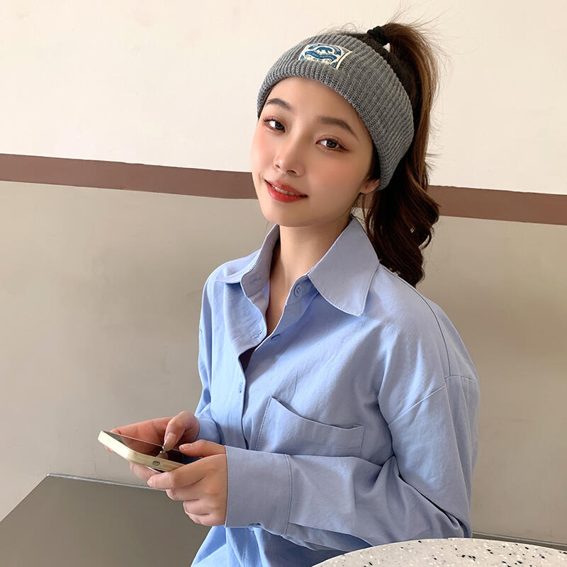 On the Moment Signature Label Hairband C3 Gray