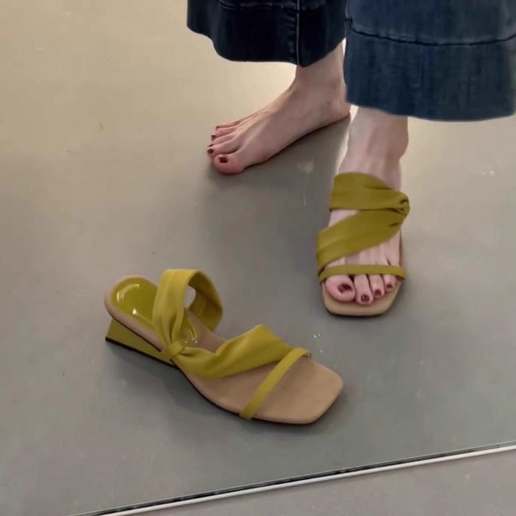 Sheepskin version~ Wedge heel French temperament square head sandals women's word with slippers open toe with skirt high heel cool slippers