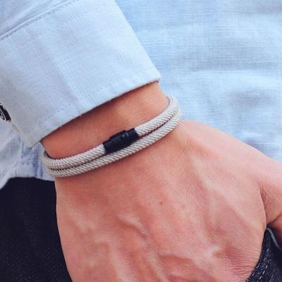 Nowa minimalistyczna męska bransoletka z liny dwuwarstwowa bransoletka survivalowa Homme akcesoria prezent dla chłopaka magnes klamra Pulsera Hombre