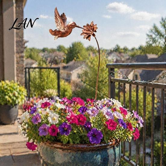 Weatherproof Metal Yard Inserts Wrought Iron Hummingbird Flower Garden Stake, Decorative Art, Stakes Anti-Rust Decor Sign for Balcony Windowsill