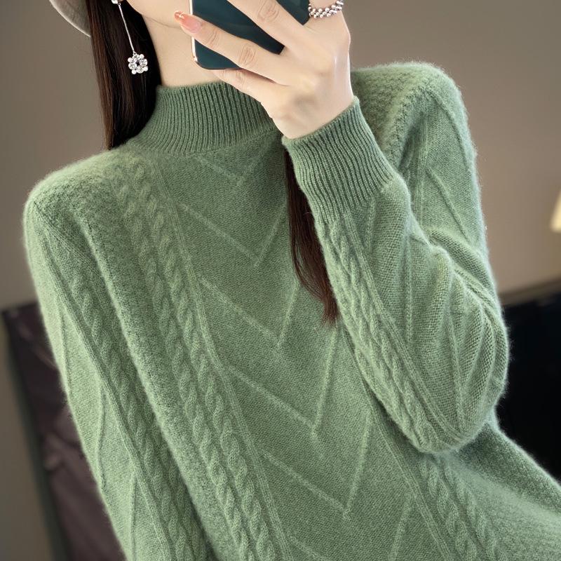 Women's Plus Size High Neck Wool Pullover: Thick Knit Sweater for Autumn & Winter