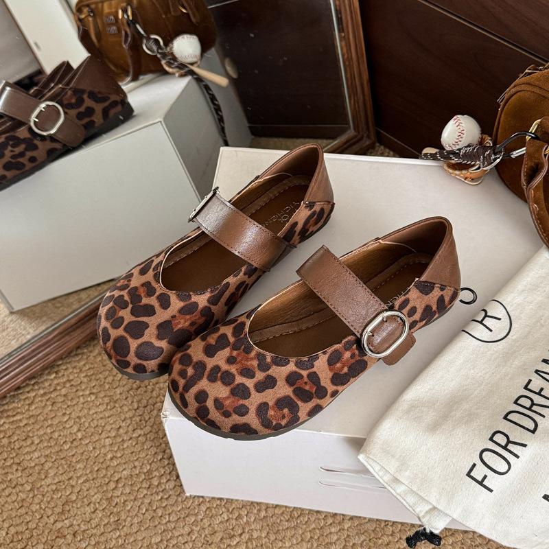 Flat-bottomed suede Mary Jane single shoes women's shoes 2025 new spring and autumn Korean version retro gentle soft-soled Doudou shoes