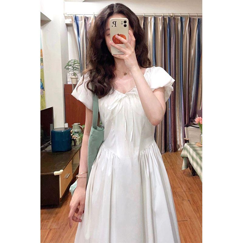 

Платье мини летнее белое приталенное с коротким рукавом и V-образным вырезом White M