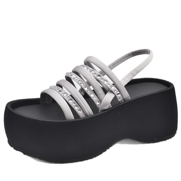 Muffin platform rhinestone sandals women's summer 2025 new one-word strap black versatile skirt heightening beach shoes