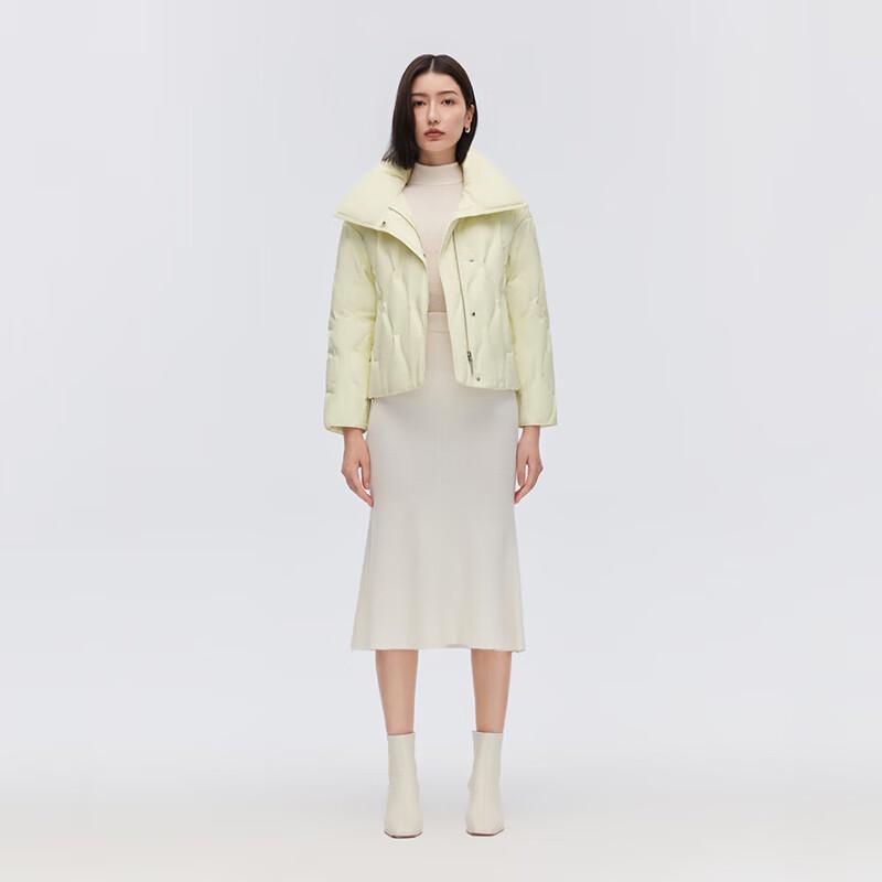 Bosideng Women's Short Lapel Down Jacket B30144122