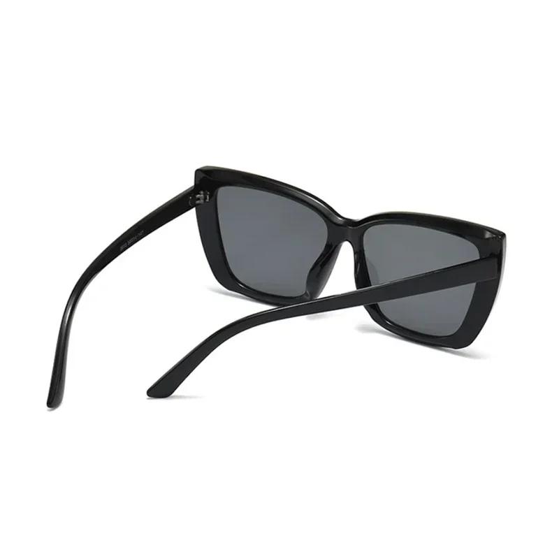 Vintage Square Sunglasses Women Men Retro Casual Fashion Black Clear Sun Glasses Female Eyewear