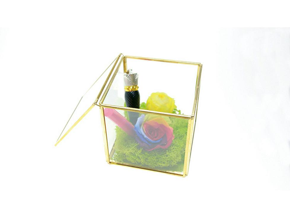 Geometric Flower House Flip-Top Jewelry Storage and Decorative Box with Preserved Flowers