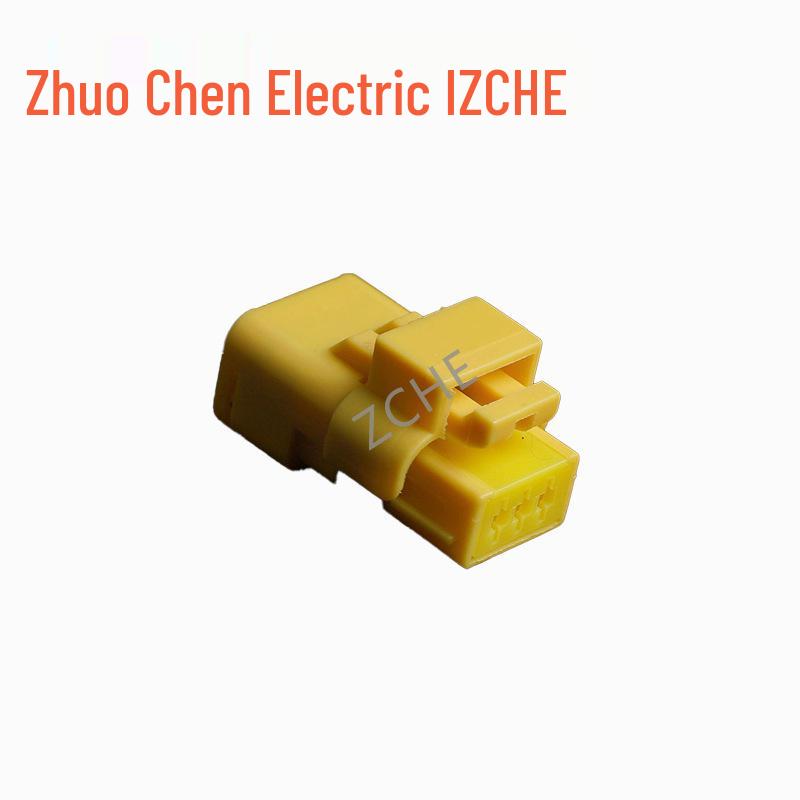 3P3 Hole Automotive Wiring Harness Plug Connector 211PL032S4049