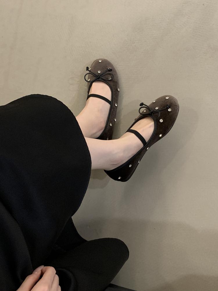 IPPEUM Velvet Ballet Flats Women Black Round Toe Ballerinas Zapatos Mujer Mary Janes Shoes