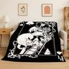 Black Butler Cartoon Anime Flanelldecke Weiche Warme Überwurfdecke für Schlafzimmer Wohnzimmer Bett Reise Camping Picknick Geschenk