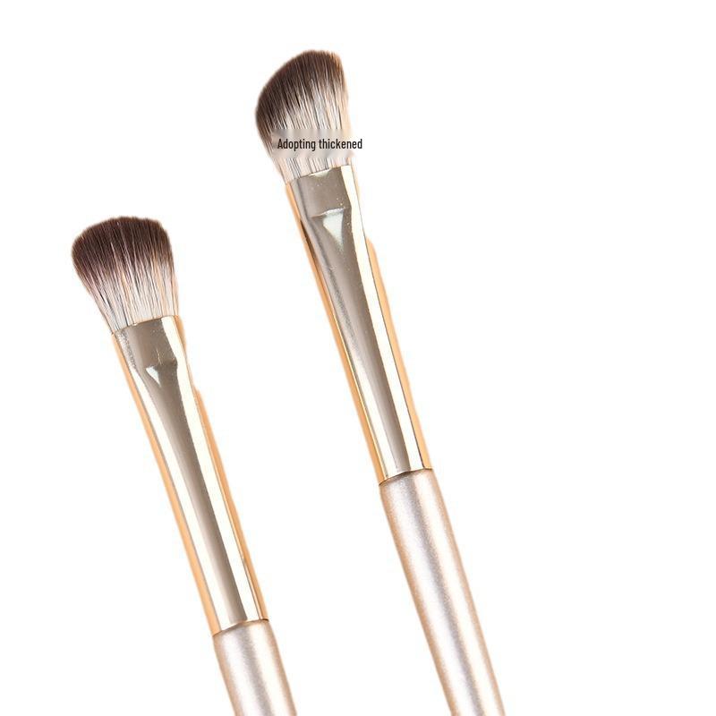 13-delers gull sminkekostsett: Myke sminkekoster for øyne og ansikt