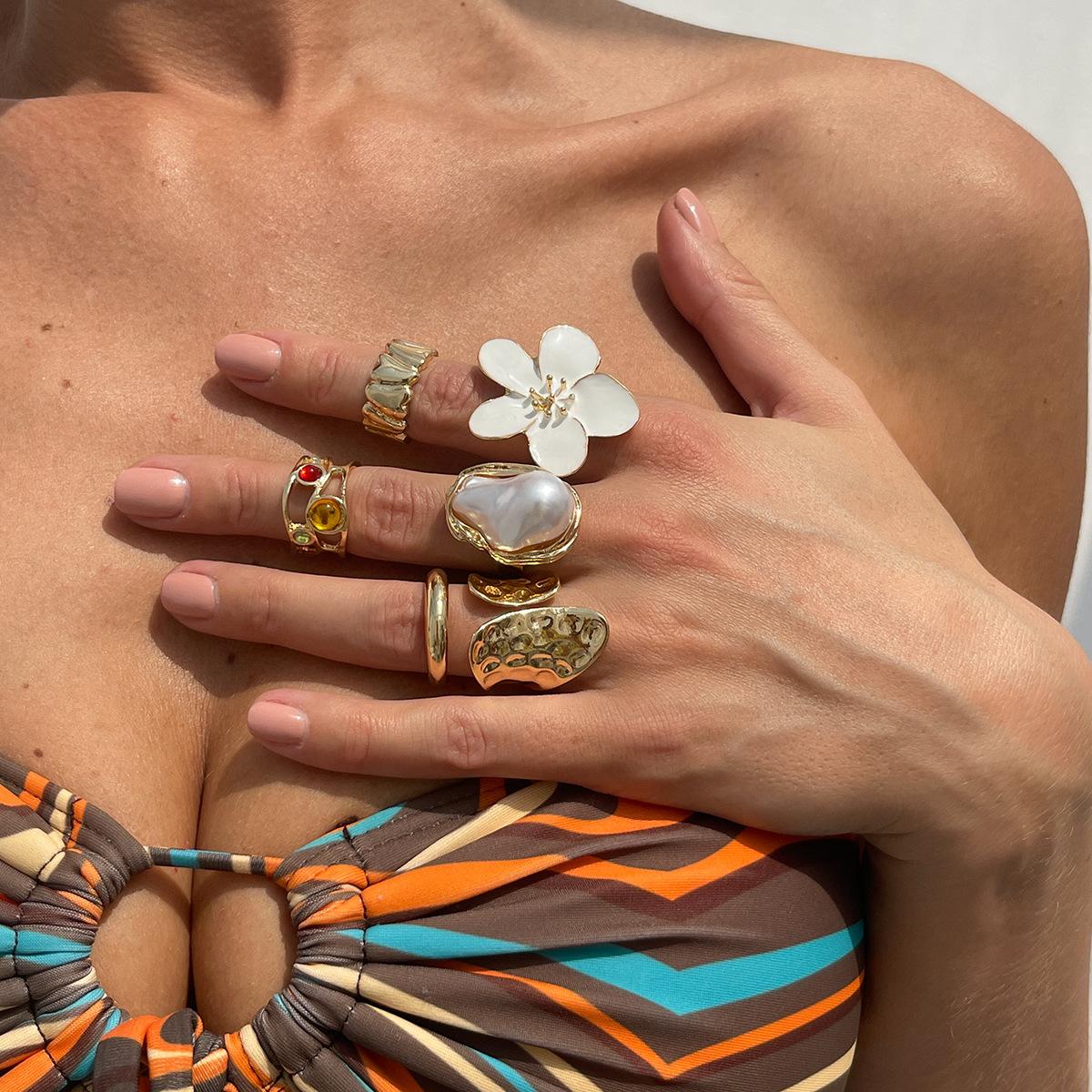 

Ins Style Pearl Hollow Irregular Ring Retro Diamond Alloy Flower Joint Ring Set Fashion Light Luxury Literature Ins Style Women s Jewelry